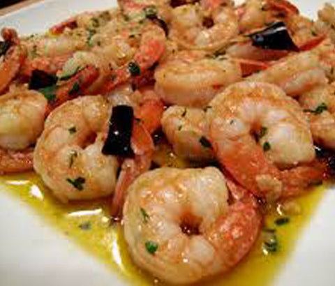 Gambas sautées aux champignons. boisson +dessert offerts
